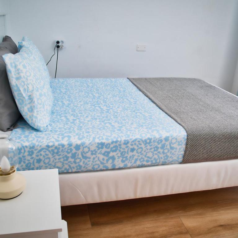 Casa Min-Casa Familiar con Terraza Privada - Two-Bedroom Apartment - 6