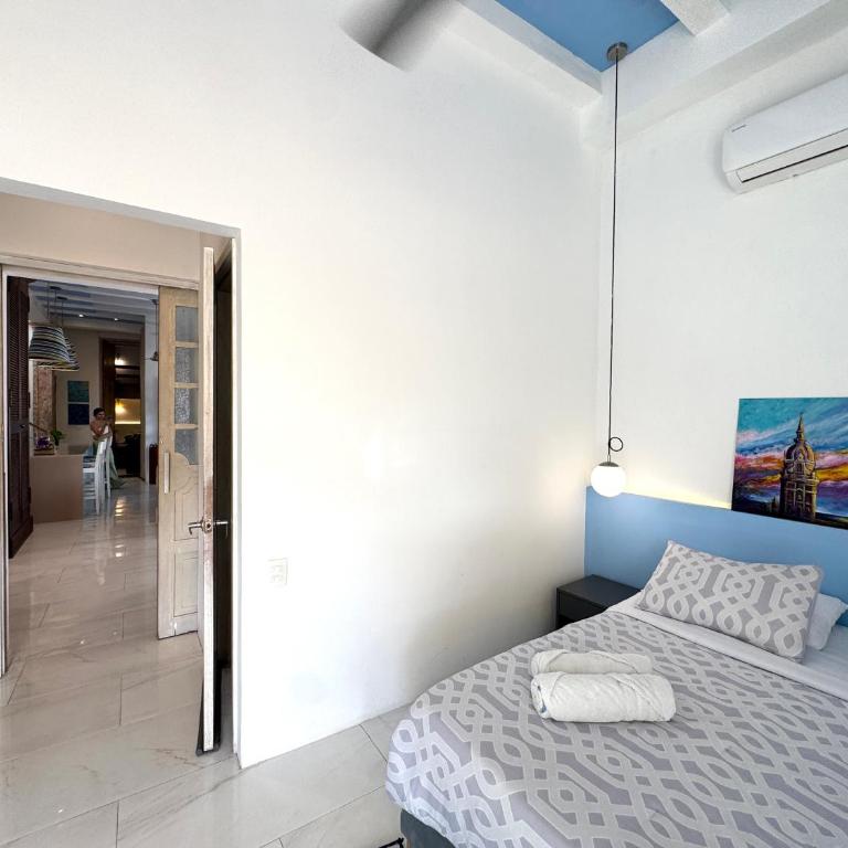 Casa Azul Cartagena - Alma hotels - Habitación Doble con balcón - 1