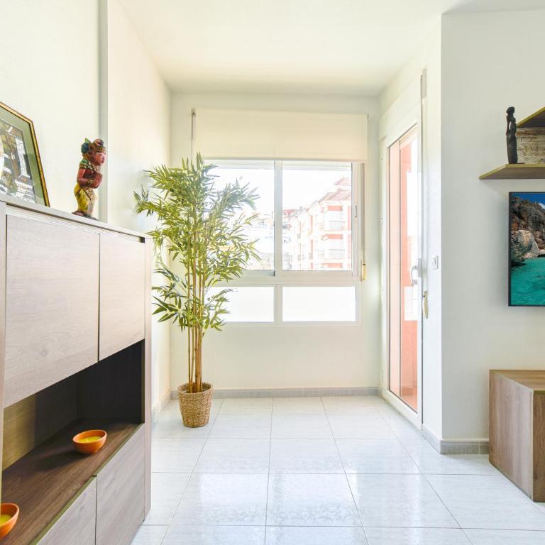 PLAYA LEVANTE céntrico y con Parking By Aloha Palma - Apartamento de 3 dormitorios con balcón - 12