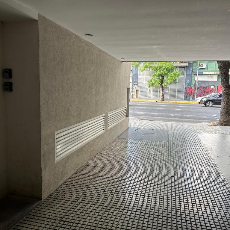 63 Embajada USA, Movistar Arena, River Plate, Geba, cerca de todo - Apartamento de 1 dormitorio - 3