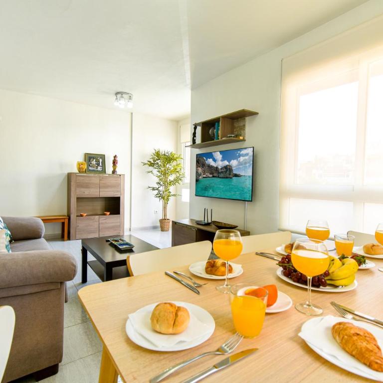 PLAYA LEVANTE céntrico y con Parking By Aloha Palma - Apartamento de 3 dormitorios con balcón - 14