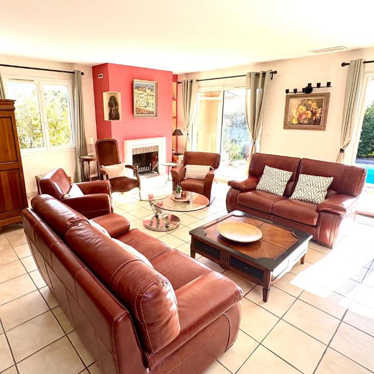 Villa indépendante avec piscine privée - Villa avec Piscine Privée - 8