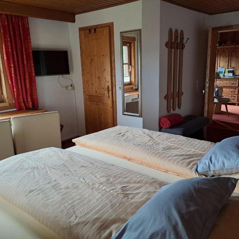 Seilhof - Doppelzimmer - 7