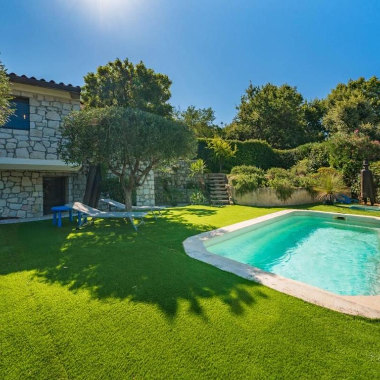 Charmante maison sur les hauteurs de Cannes - Maison 3 Chambres - 30