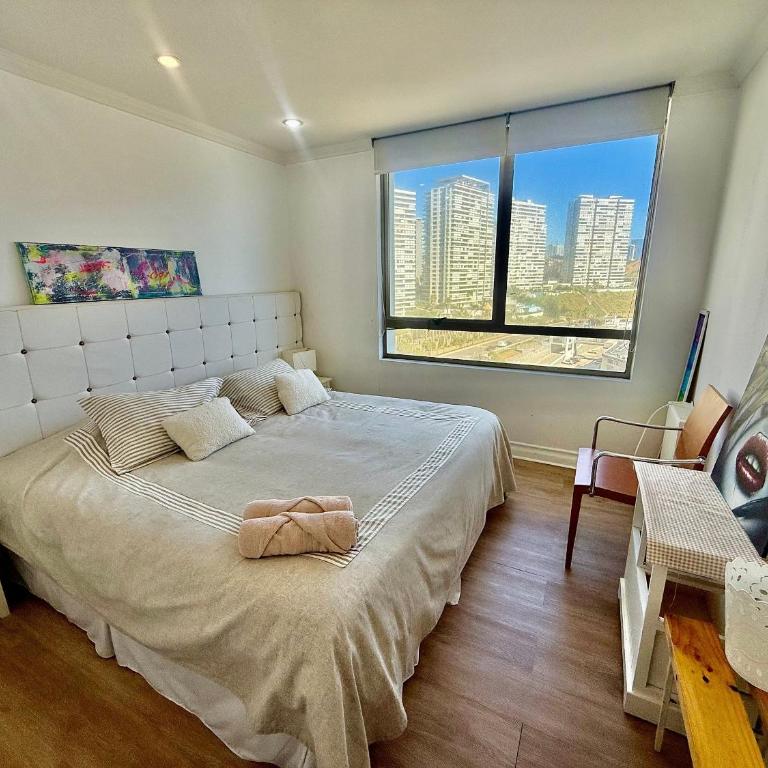 Spacious Apartment, Beautiful Decor and Ocean View - 10-Bed Female Dormitory Room - 7