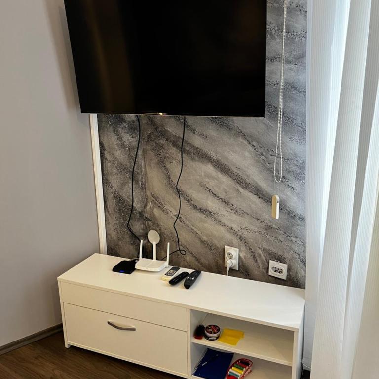 Aleksandra - One-Bedroom Apartment - 4