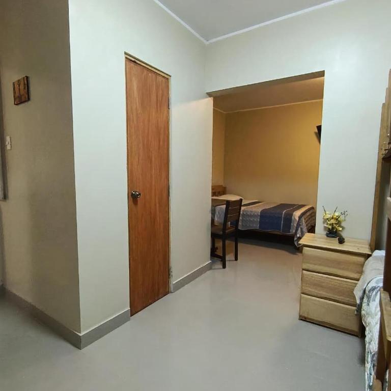 HOSPEDAJE JOSUE - paracas - 6-Bed Mixed Dormitory Room - 1