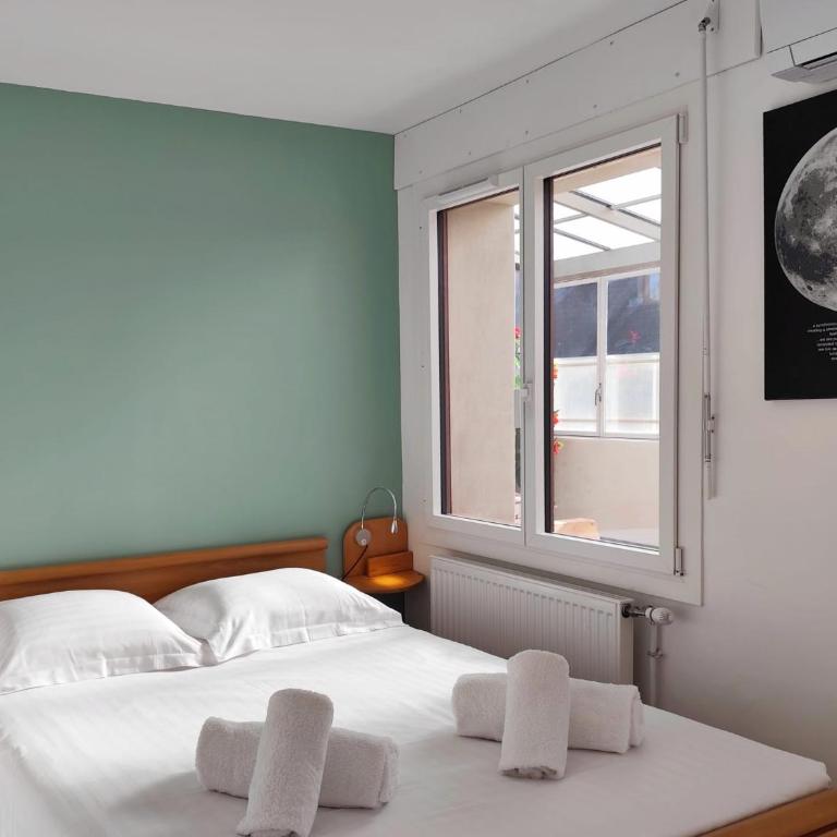 Le Bel'Vue, 5 pers, Hyper Centre vue lac - Two-Bedroom Apartment - 5
