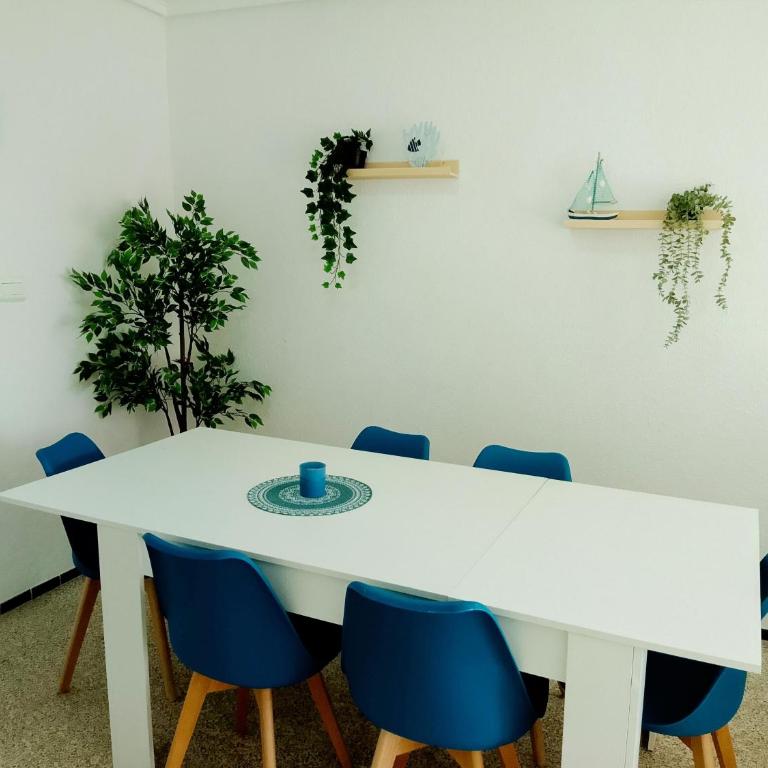 Apartamento Patricia en Santa Pola - Apartamento de 3 dormitorios - 8