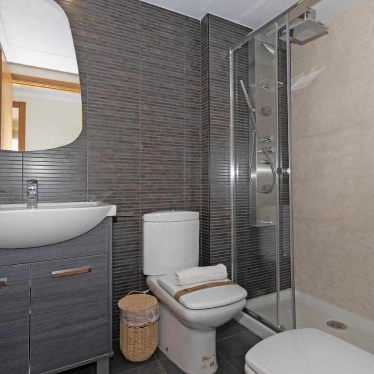 GuestReady – Modern Flat with Terrace in Valencia - One-Bedroom Apartment with Terrace - 13