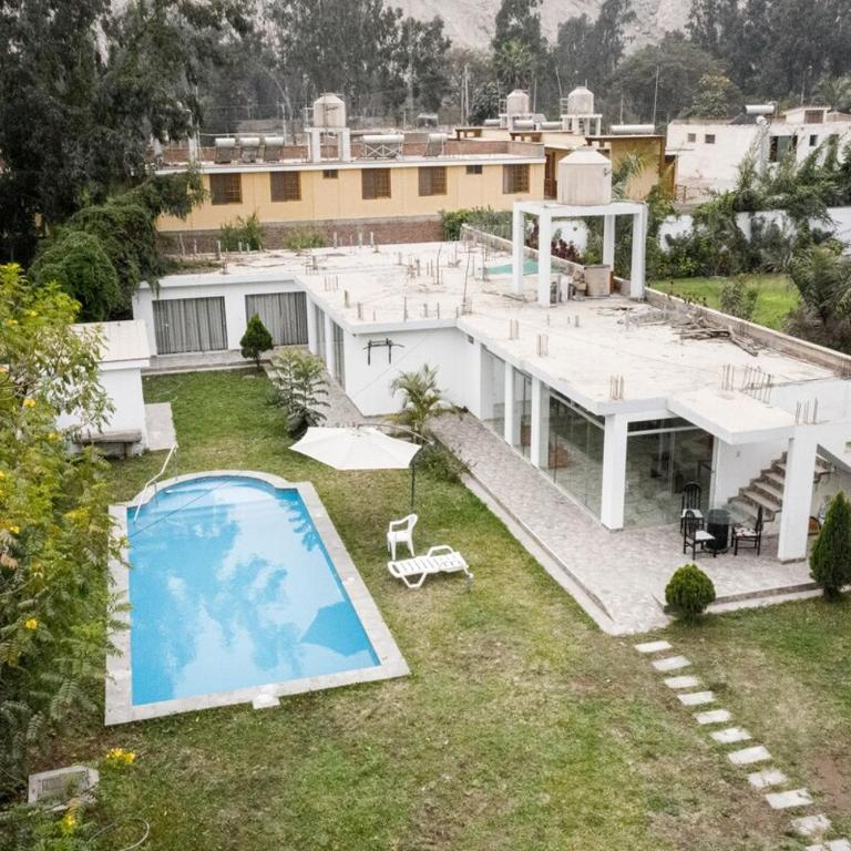 Cieneguilla Casa - Four-Bedroom House - 1