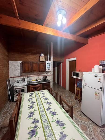 Cabañas El Chañar - Two-Bedroom House - 4