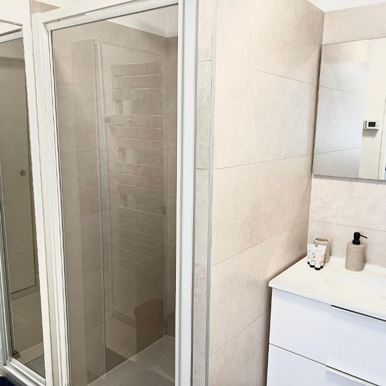 Paradistay - Appartamento con 2 Camere da Letto - 13