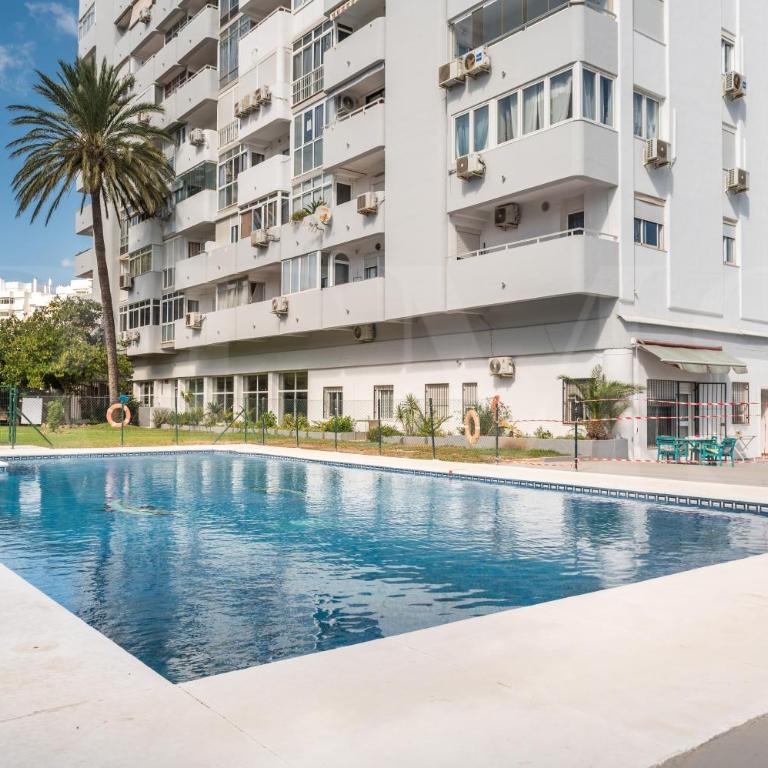 Apartment with balcony, pool and beach nearby REMS - One-Bedroom Apartment - 15