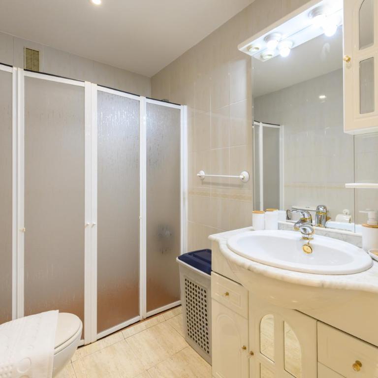 Vivienda con estilo 2 dormitorios, Piscina y todo el confort Temporal HOR1K1B - Two-Bedroom Apartment - 22