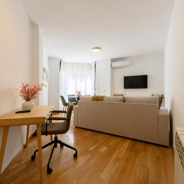 Vivienda con estilo 2 dormitorios, Piscina y todo el confort Temporal HOR1K1B - Two-Bedroom Apartment - 48