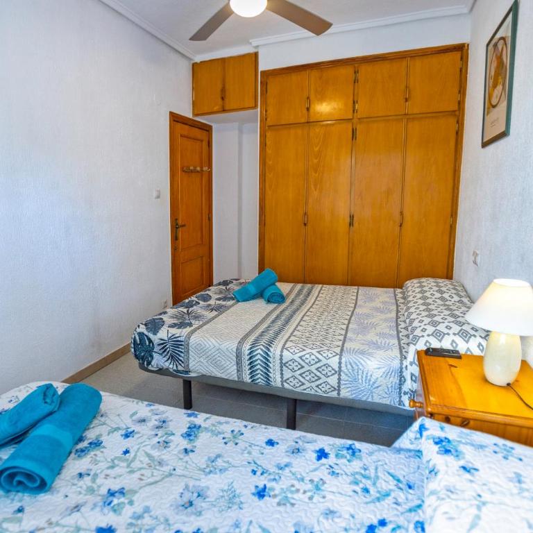 Apartamento planta baja a dos minutos de la playa - Apartamento de 3 dormitorios - 18