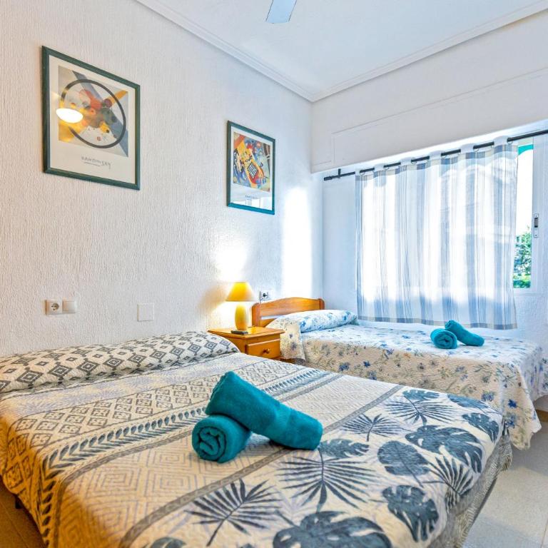 Apartamento planta baja a dos minutos de la playa - Apartamento de 3 dormitorios - 19