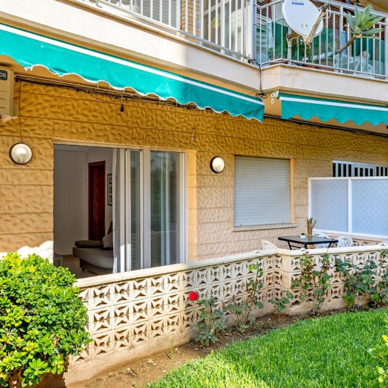 Apartamento planta baja a dos minutos de la playa - Apartamento de 3 dormitorios - 29