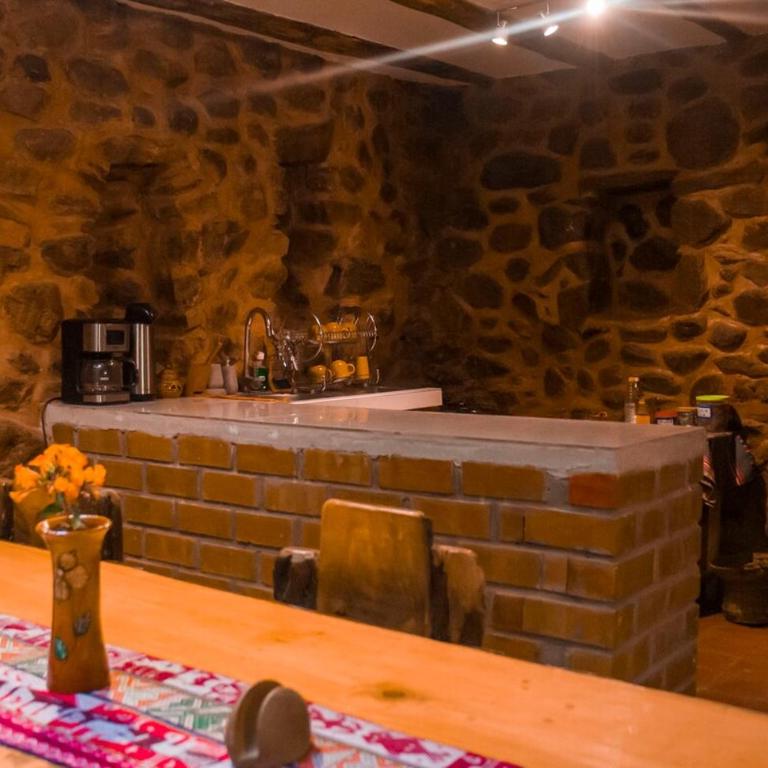 Stone house in Ollantaytambo - Three-Bedroom House - 14