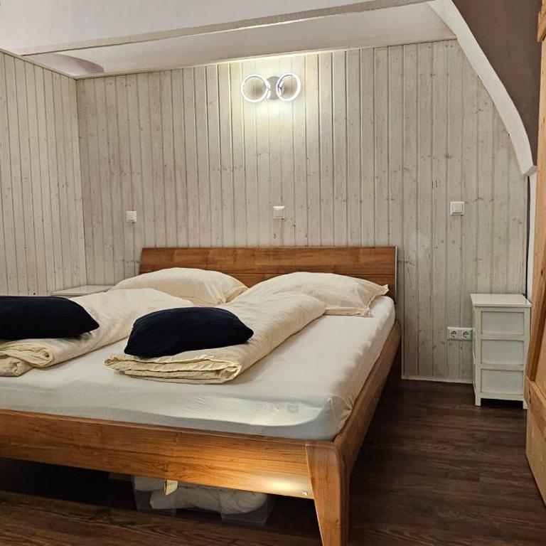 Ferien- und Pferdegut Schloss Treffen - Apartment - 17