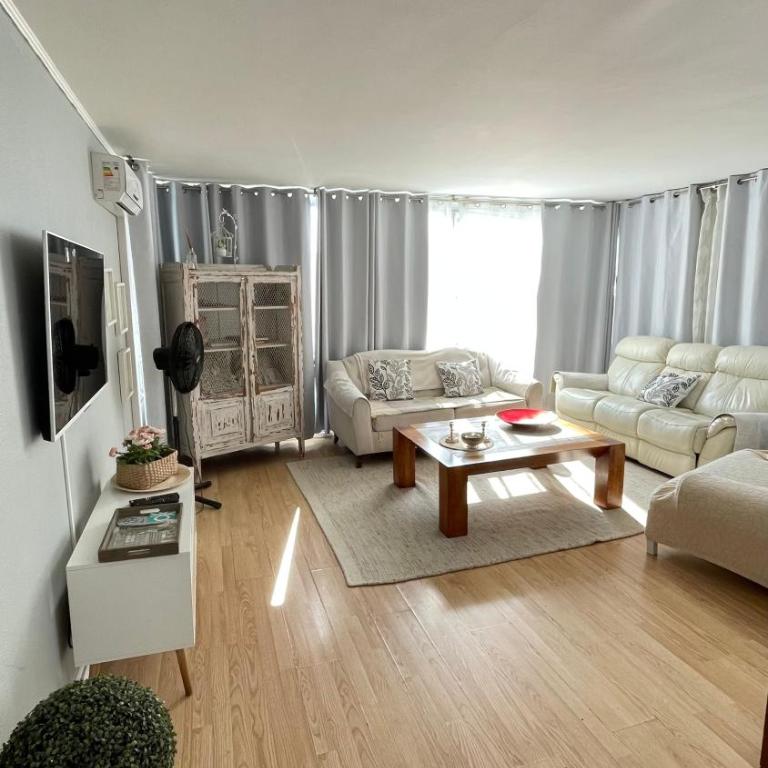 Departamento Familiar Las Condes 3 Habitaciones Lado Schopping Parque Arauco - Three-Bedroom Apartment with View - 20