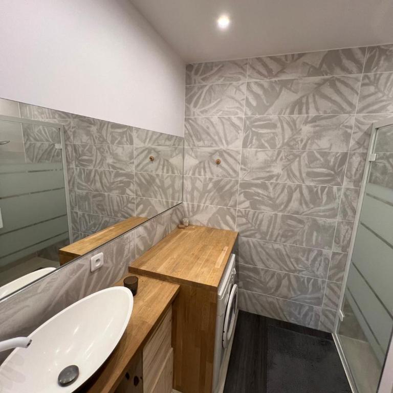 Le 49 Carnot Plein cœur de Poitiers - Appartement 2 Chambres - 8