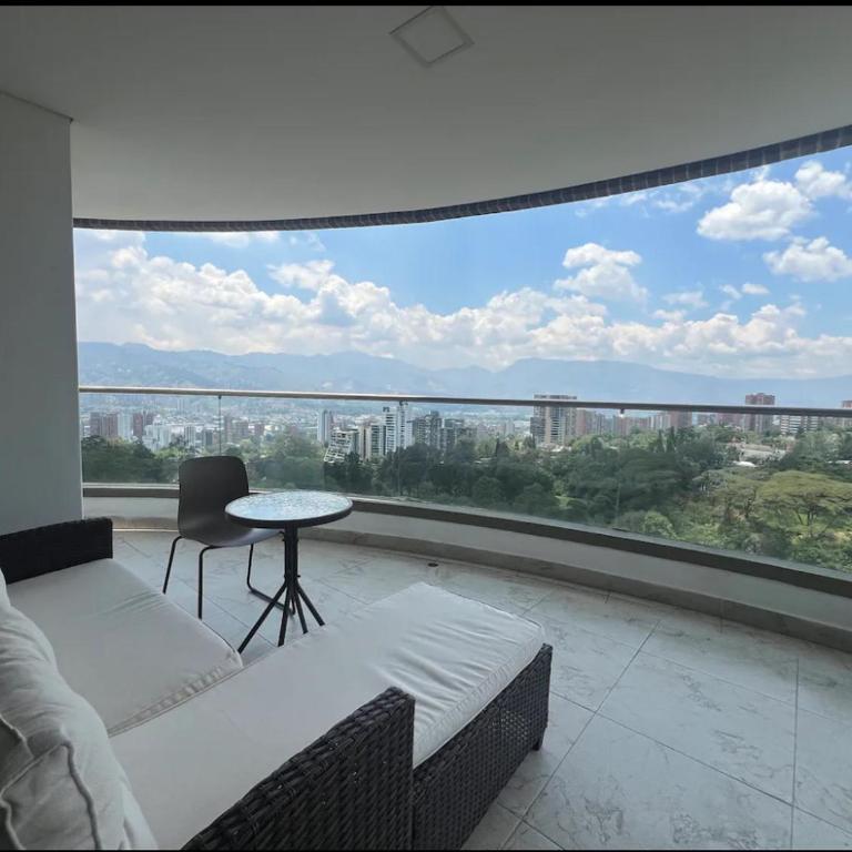 Huge Apartment for families at Poblado - Apartment with Balcony - 11