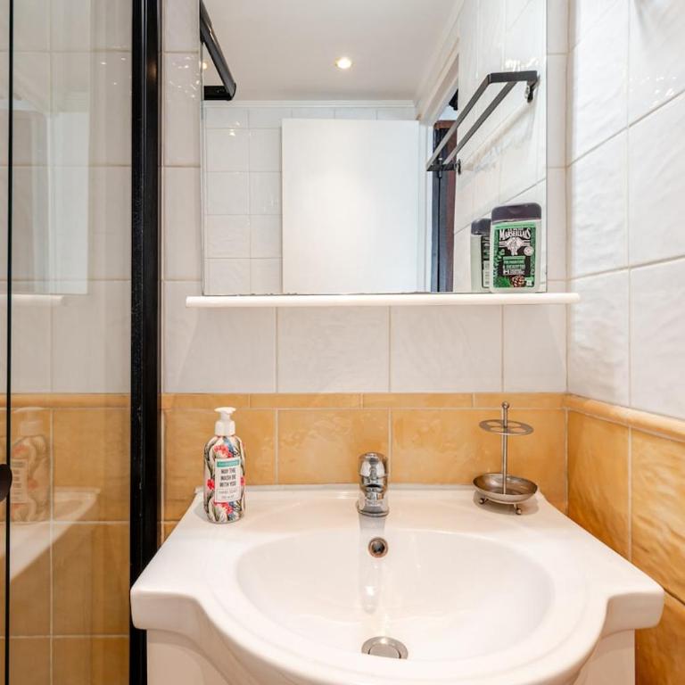 studette a coté de la mer et la promenade - Appartement 1 Chambre - 7