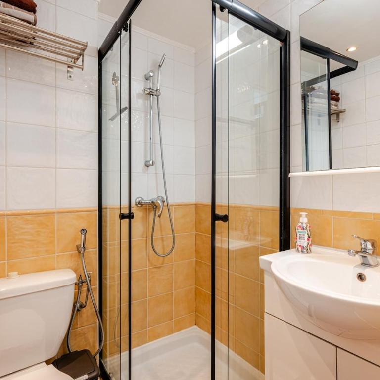 studette a coté de la mer et la promenade - Appartement 1 Chambre - 6