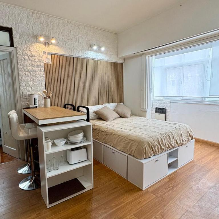 1 Ambiente reciclado, zona plaza Colon - Apartamento de 1 dormitorio - 1