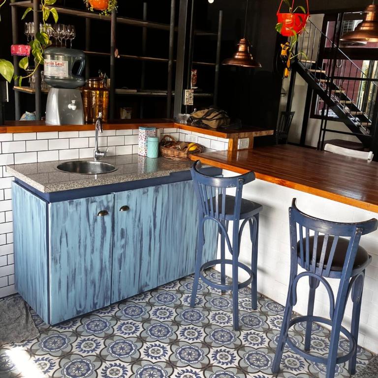 Espectacular casa con pileta en Barrio Privado - Casa de 4 dormitorios - 8