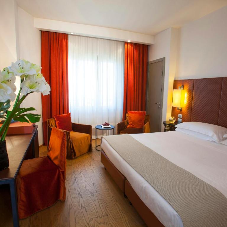 Starhotels Michelangelo Florence - Camera Deluxe Matrimoniale/Doppia con Letti Singoli - 2