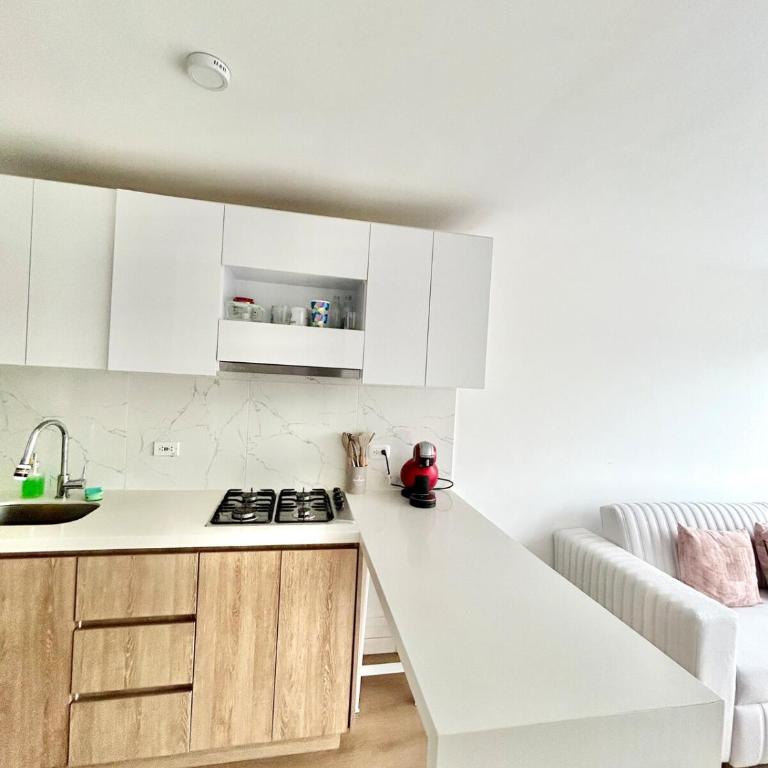Cozy LOFT- Living house- Fast WIFI-Coworking-Gym- Calle 127 - Apartamento de 1 dormitorio - 7