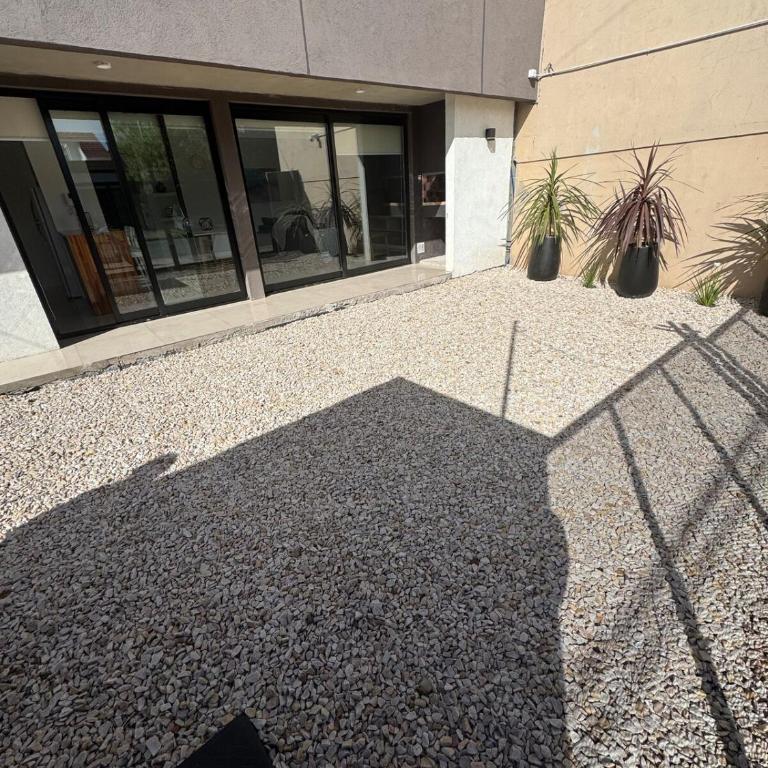 Confort Los Guiraldes - Two-Bedroom Deluxe Apartment - 9