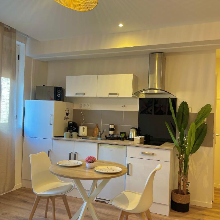 Charmant studio, coeur de la ville - Studio - 3
