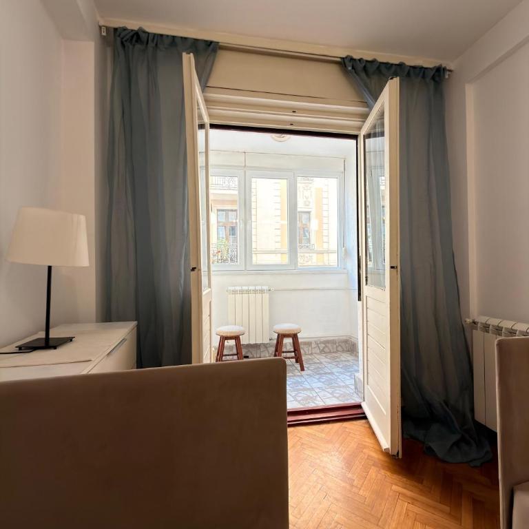 Townhouse - Apartments - Apartman sa 2 Spavaće Sobe i Balkonom - 17