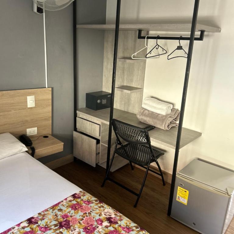 Hotel Poma Rosa - Economy Double Room - 10