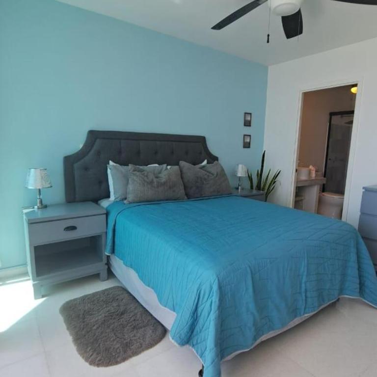 Departamento Mike's - Apartamento de 2 dormitorios con balcón y vistas al mar - 18
