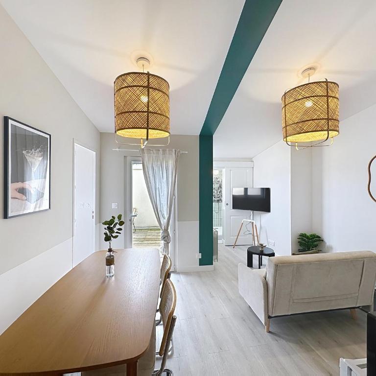 La Capsule - Appartement Centre - Terrasse - Cathédrale 5 min - Reims - One-Bedroom Apartment - 13