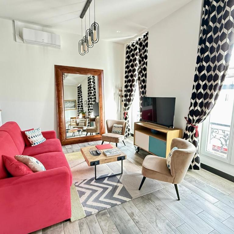 T2 Chic, Vue Vieux-Port et Notre Dame, Atypique, Calme, Clim, 48M2, Accès autonome avec code - Appartement - 12