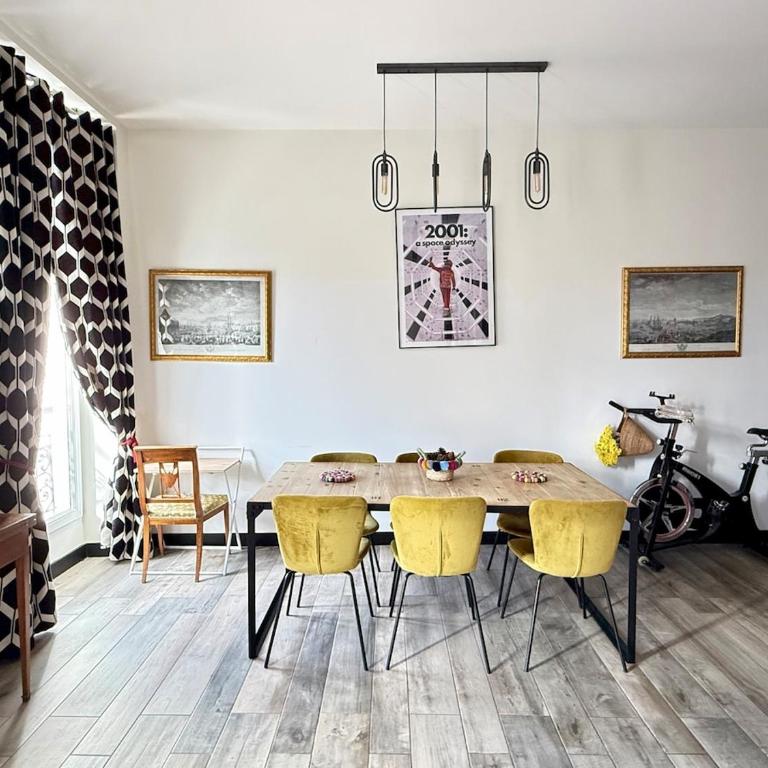 T2 Chic, Vue Vieux-Port et Notre Dame, Atypique, Calme, Clim, 48M2, Accès autonome avec code - Appartement - 9
