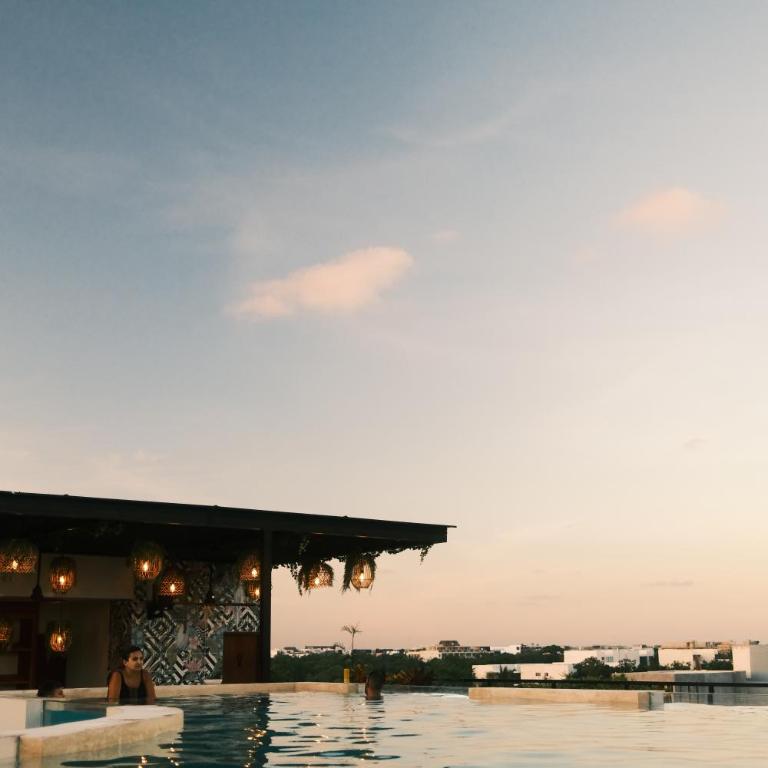 Downtown Penthouse with Private Pool, Rooftop Pool and Gym, short distance from Beaches, Restaurants & Nightlife - Apartamento de 2 dormitorios - 9