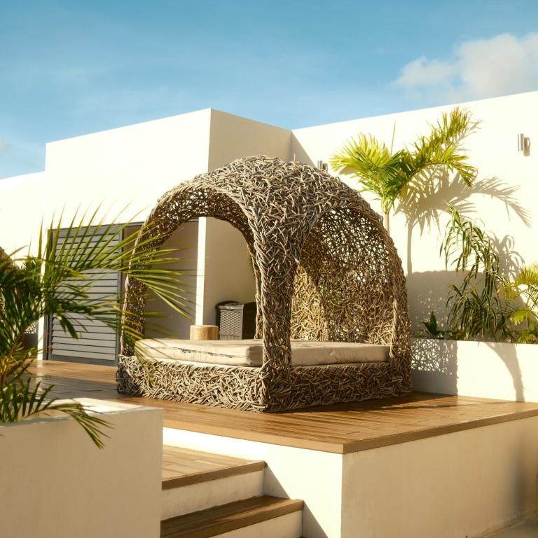 Downtown Penthouse with Private Pool, Rooftop Pool and Gym, short distance from Beaches, Restaurants & Nightlife - Apartamento de 2 dormitorios - 11