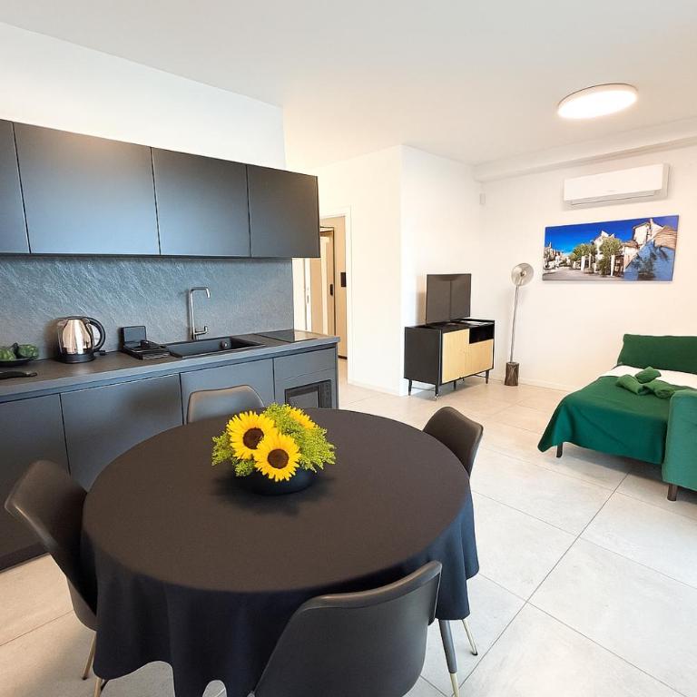 Marisabella Suite Spa 2 - Appartamento con 1 Camera da Letto e Vasca Idromassaggio - 21