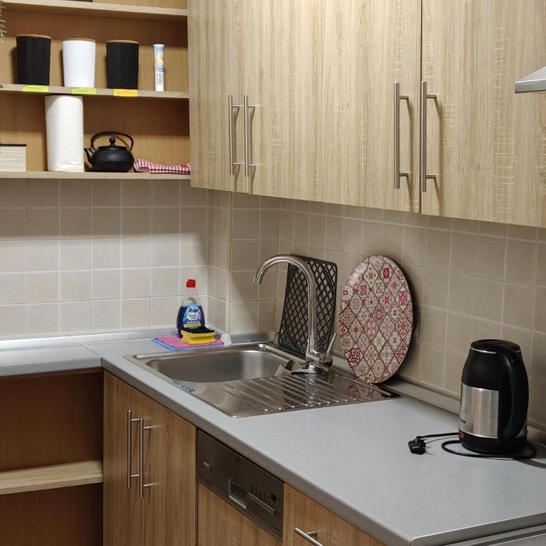 FeelGood Old Town Stay Inn - One-Bedroom Apartment - 9