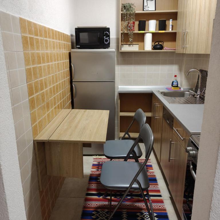 FeelGood Old Town Stay Inn - One-Bedroom Apartment - 8