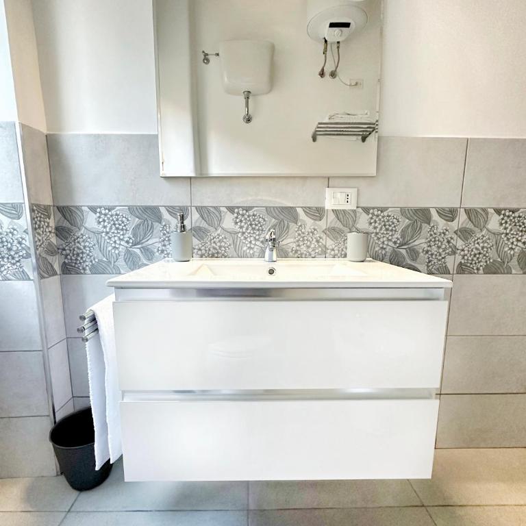 Cozy Rome - Appartamento con 1 Camera da Letto - 14