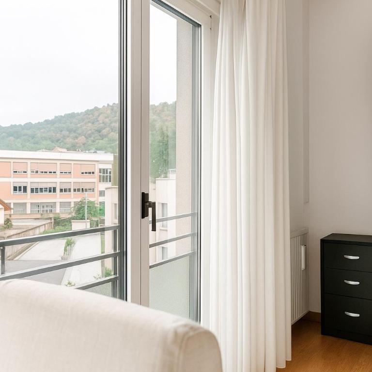 Casa Dela Cruz - One-Bedroom Apartment - 16