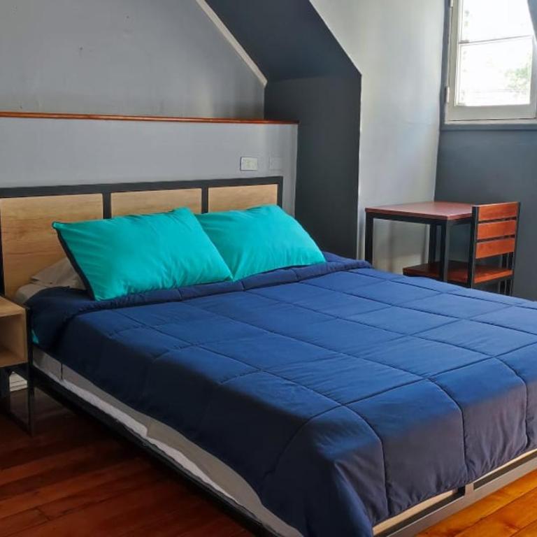 Hotel CR Providencia - Double Room with Private Bathroom - 2
